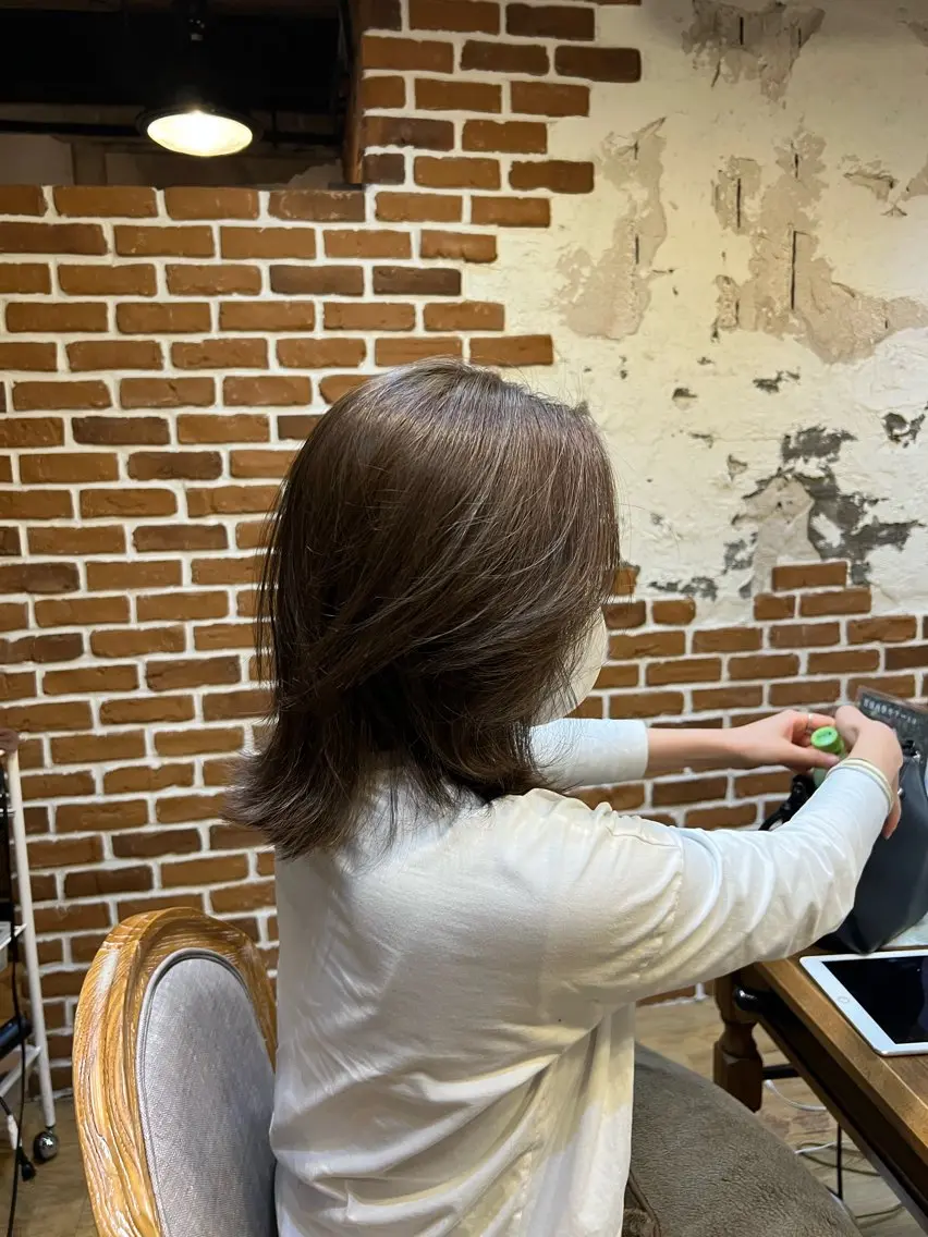 ミディアム カラー ベージュカラー ハイライトカラー ハイライト 【完全マンツー 恵比寿】佐藤 翔のヘアスタイル