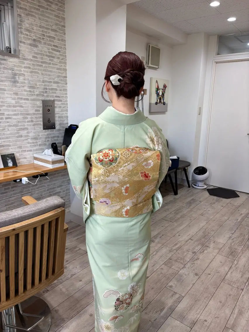 ✨ヘアセット＋訪問着or付け下げor色無地など（特別な日のお着付け）✨の写真