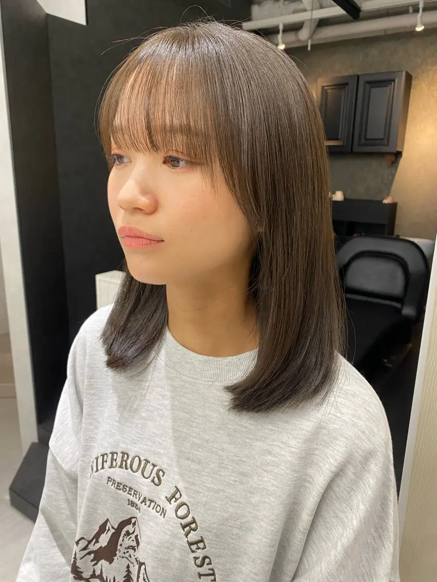 ミディアム カラー カット ヘアカラー 顔まわりカラー特化 赤津百合絵のヘアスタイル