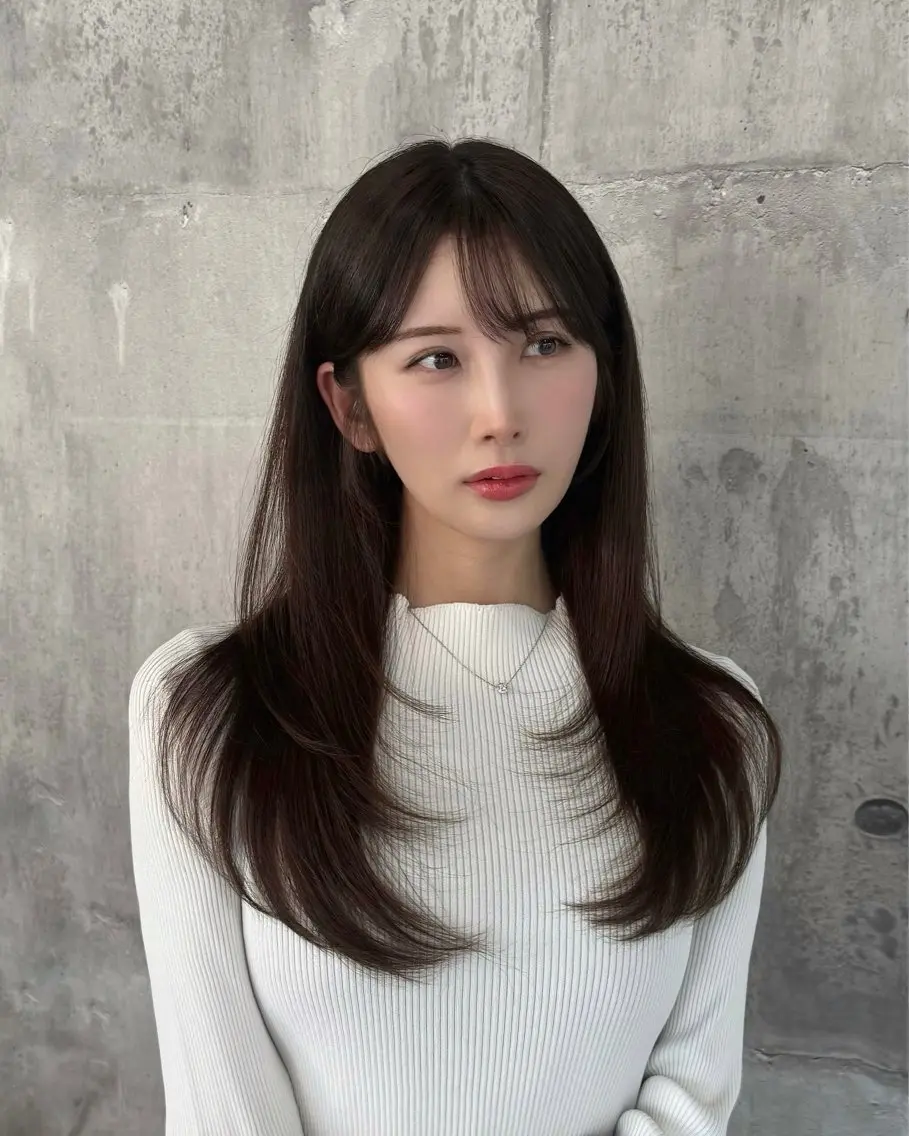 ロング カット トリートメント レイヤー・ブリーチ kiyotoshiのヘアスタイル