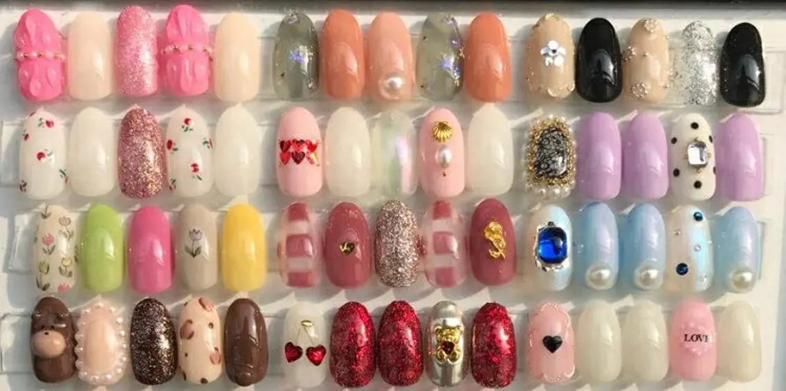 ネイル ガーリー シンプルネイル ハンドネイル ハンドケア lylynail YUUKAのネイルデザイン