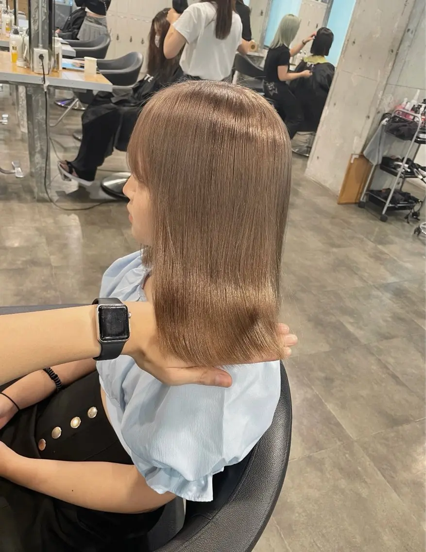 ミディアム カラー ヘアカラー トリートメント ヘッドスパ ヘアセット ベージュカラー💖 やすひろのヘアスタイル