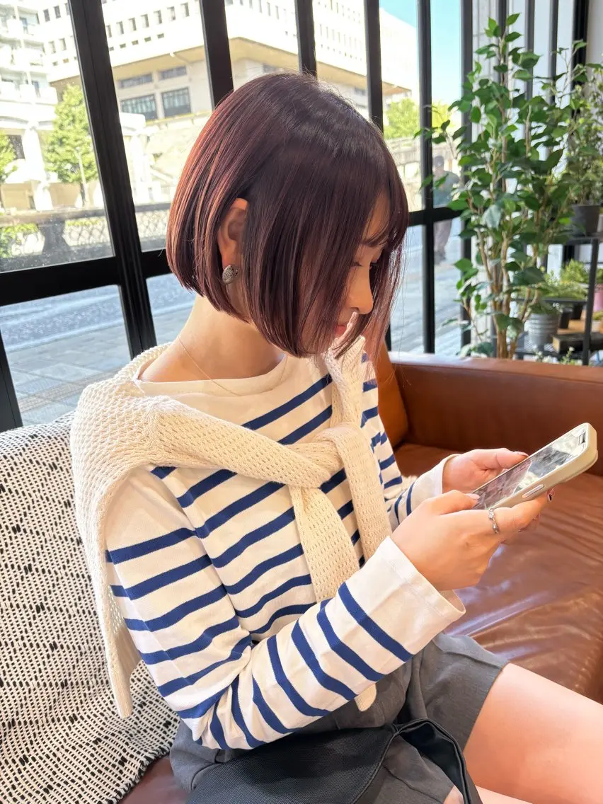 ショート ピンクブラウン ボブ カット ヘアカラー トリートメント akira /眼鏡橋/JANUのヘアスタイル