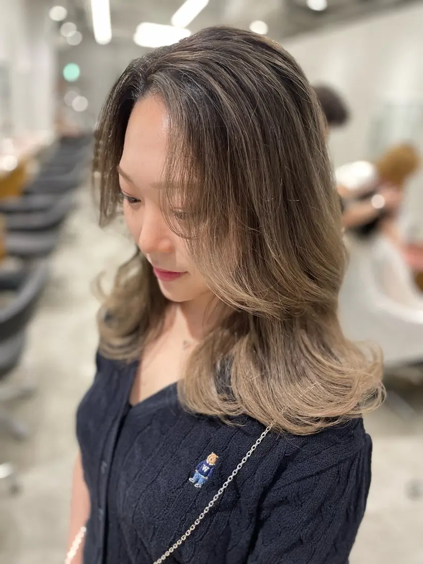ミディアム レイヤーカット カット ヘアカラー 巻ける髪質改善🫧ハ イライト/永田汰伊智のヘアスタイル
