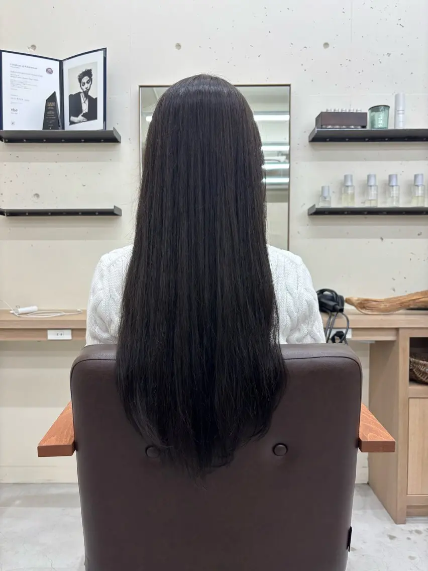 ロング カラー ブラウンカラー 山内 花姫のヘアスタイル