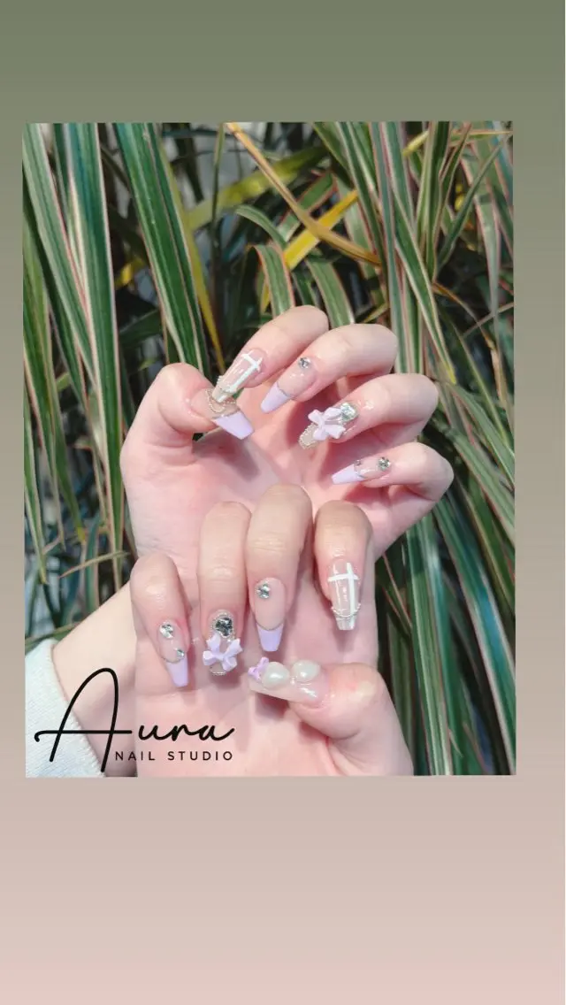 ネイル ハンドネイル Aura Nail Studioのネイルデザイン