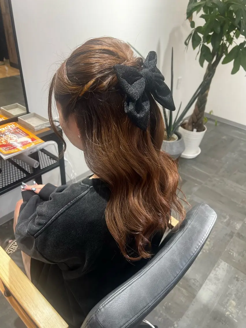 セミロング 渡辺 リオのヘアスタイル