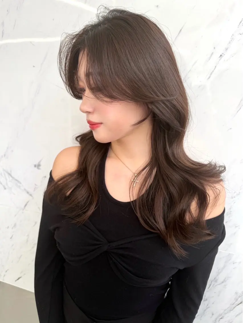 ミディアム ミディアムレイヤー レイヤーカット カット ヘアカラー parvemix平野 真央🎀💞のヘアスタイル