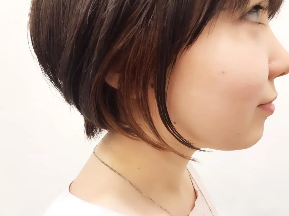 ショート カラー アディクシーカラー イヤリングカラー 伊勢崎/nap hair 栗原大輔のヘアスタイル