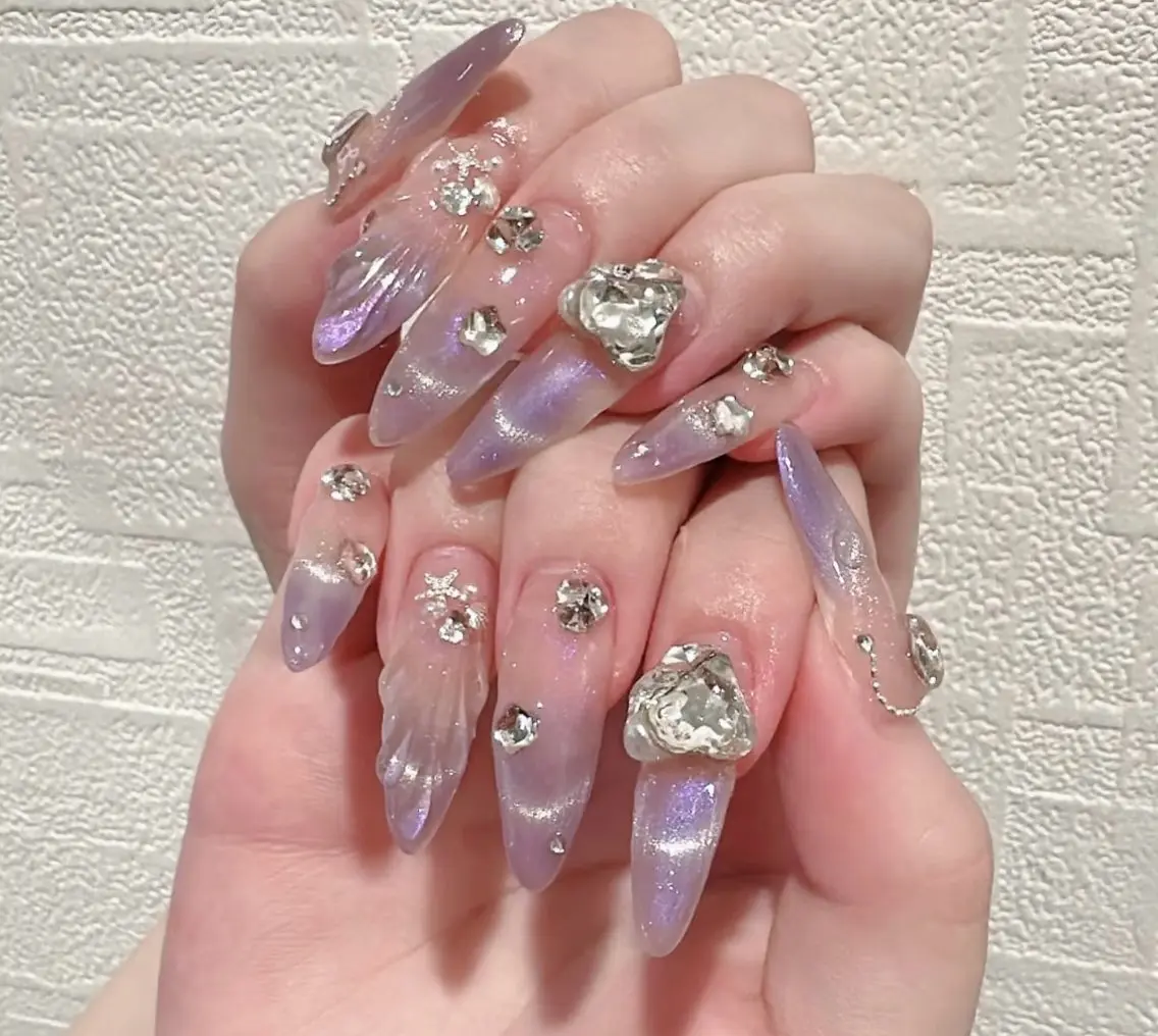 ネイル アートネイル チークネイル 長さ出し フラッシュネイル キラキラネイル ハンドネイル ハンドケア For you. Nail Salonのネイルデザイン