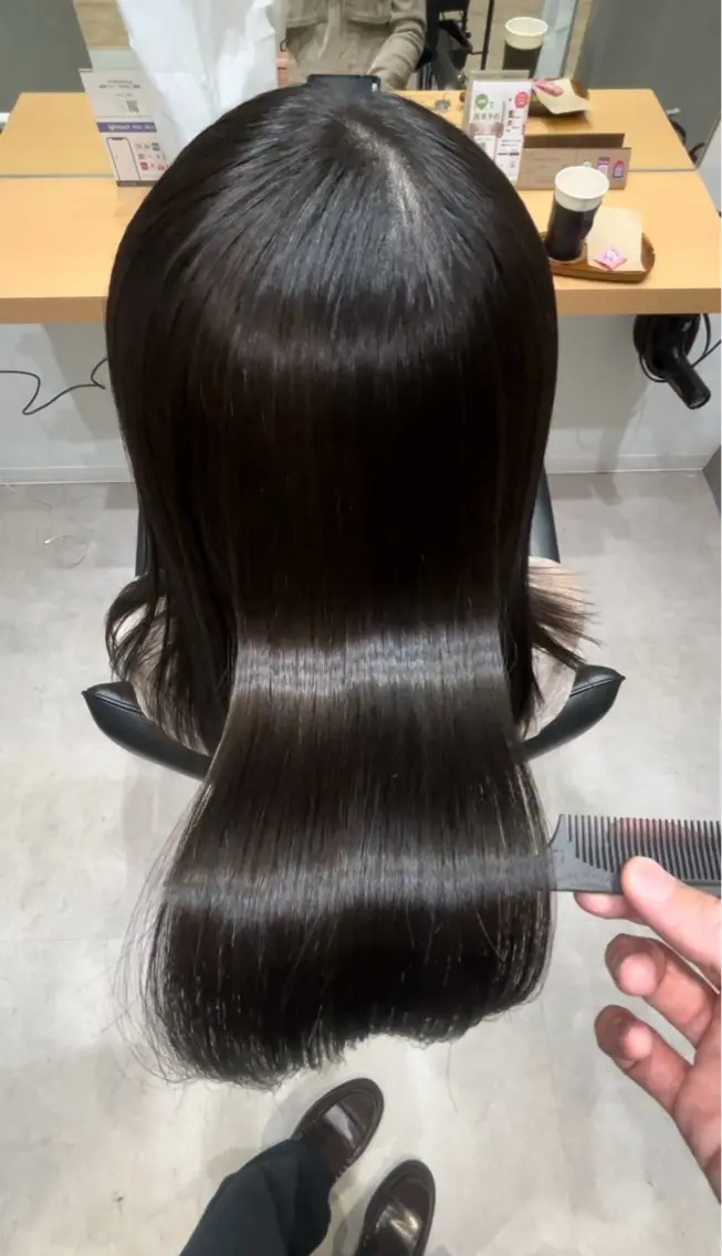 セミロング カラー アクアカラー トリートメント 酸熱トリートメント 髪質改善ヘアケア 艶髪特化/上田のヘアスタイル