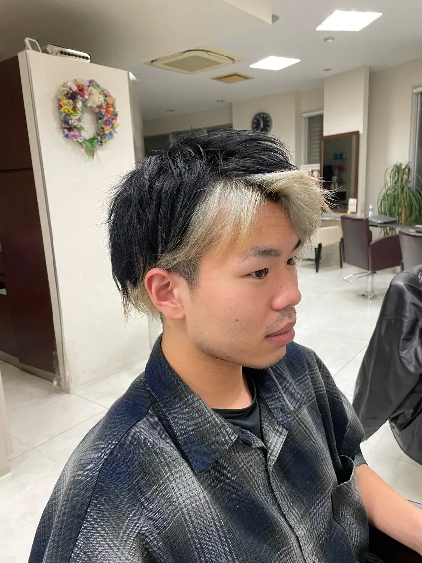 カラー メンズ SOYON副店長河野 誠也のヘアスタイル