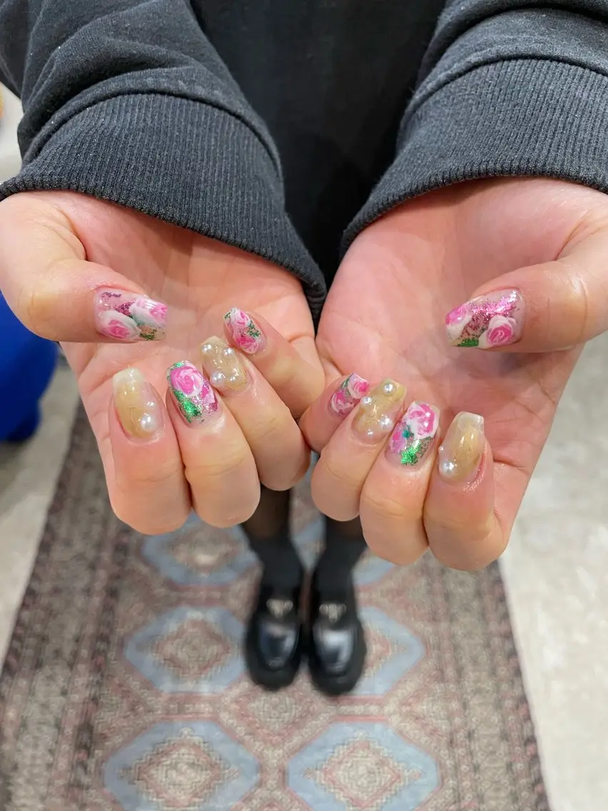 ネイル ハンドネイル Cleo 名古屋駅店 🖤Seraのネイルデザイン