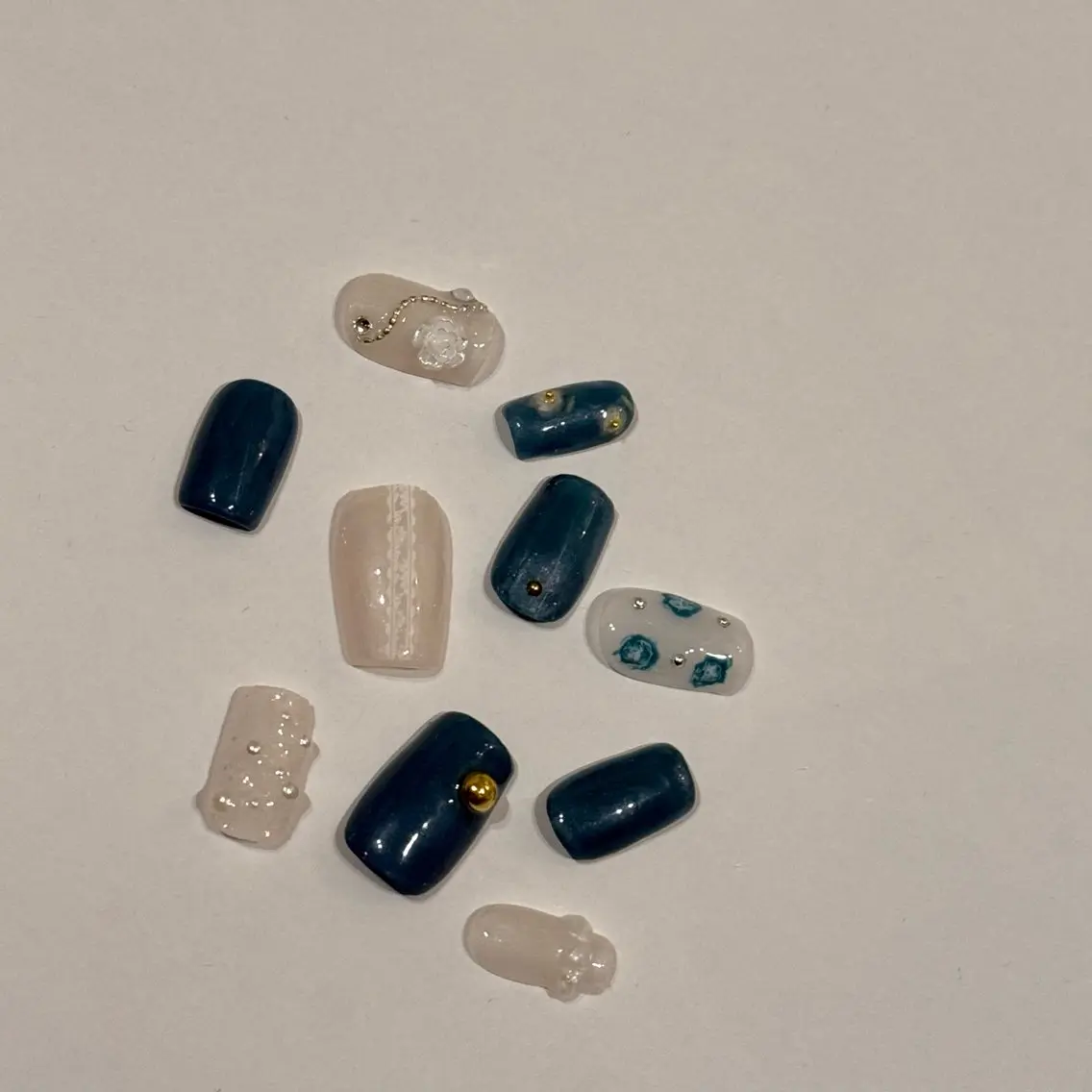ネイル GELo nail rinaのネイルデザイン