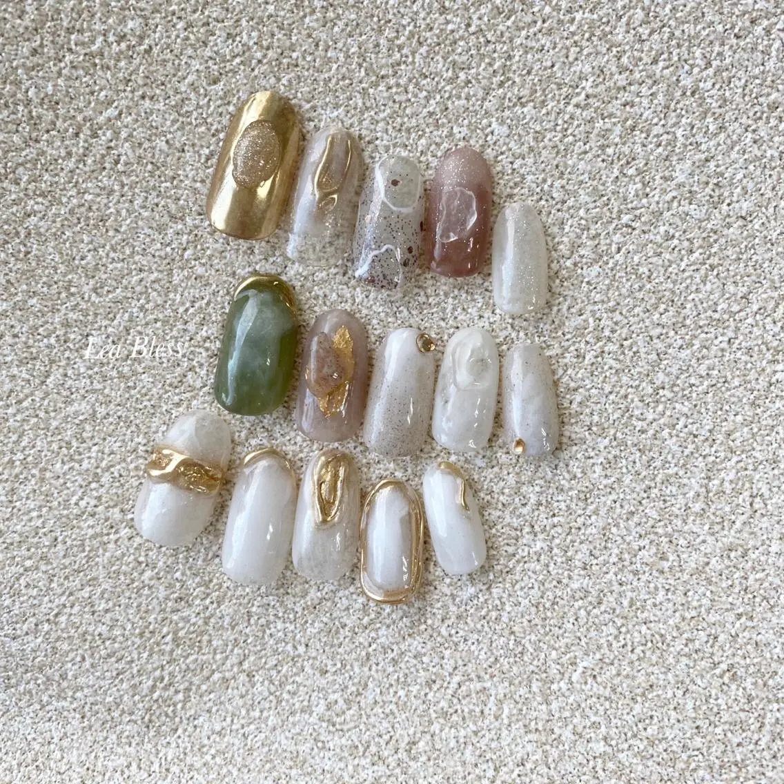 ネイル ハンドネイル Lea Bless 河原町のネイルデザイン