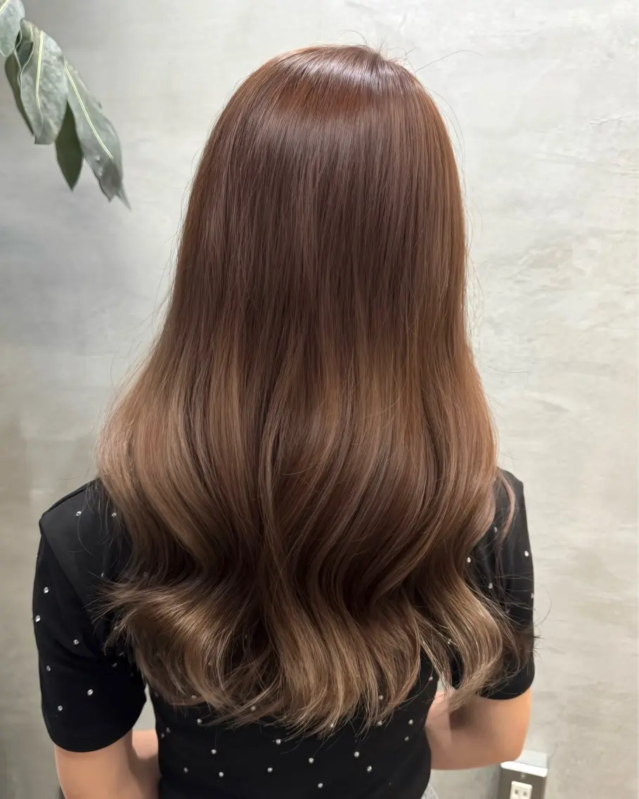カラー ヘアカラー トリートメント Anna / TWINのヘアスタイル