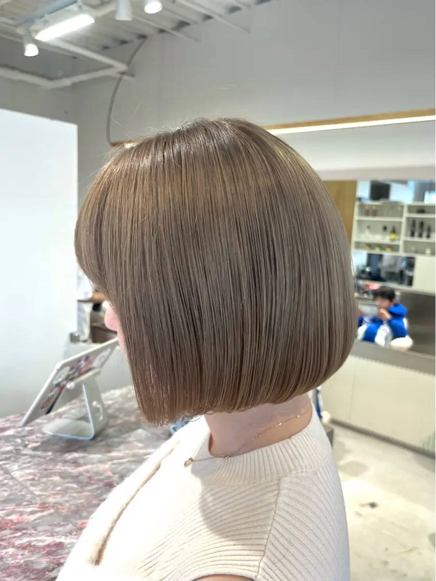 ショート カラー カット ヘアカラー トリートメント 池田 寿子のヘアスタイル