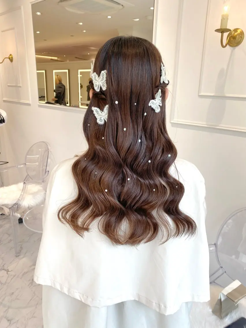 セミロング ヘアセット Okamura Chisatoのヘアスタイル
