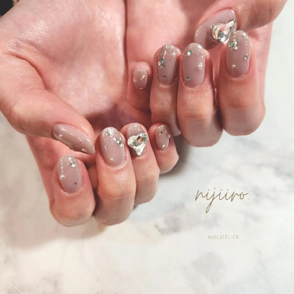 ネイル ハンドネイル nijiiro🌈 サトウのネイルデザイン