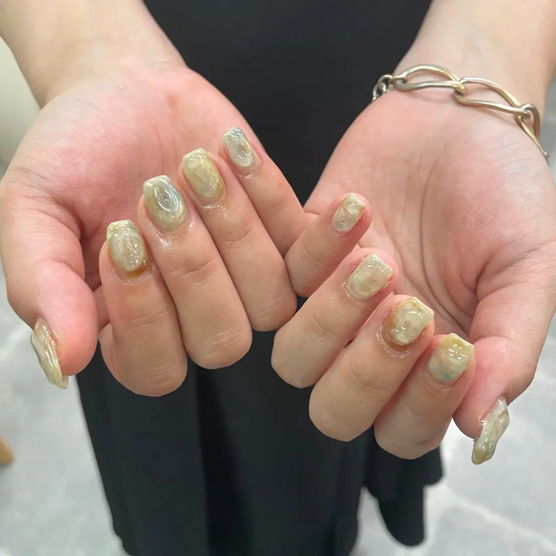 ネイル アートネイル ジェルネイル ニュアンスネイル スカルプネイル nailstudio eviz新宿店のネイルデザイン