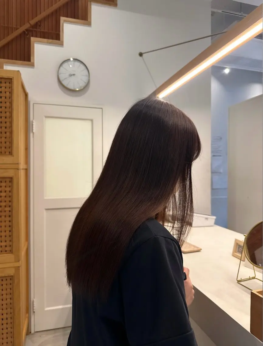 セミロング カット ヘアカラー 髪質改善🪄艶カラー /noaのヘアスタイル