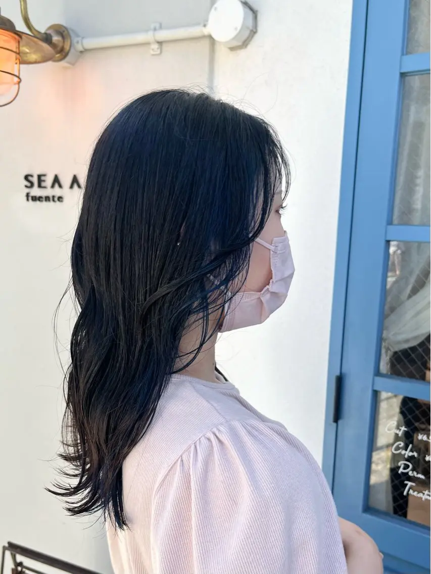 ロング カラー 中川 もえか【明石】のヘアスタイル