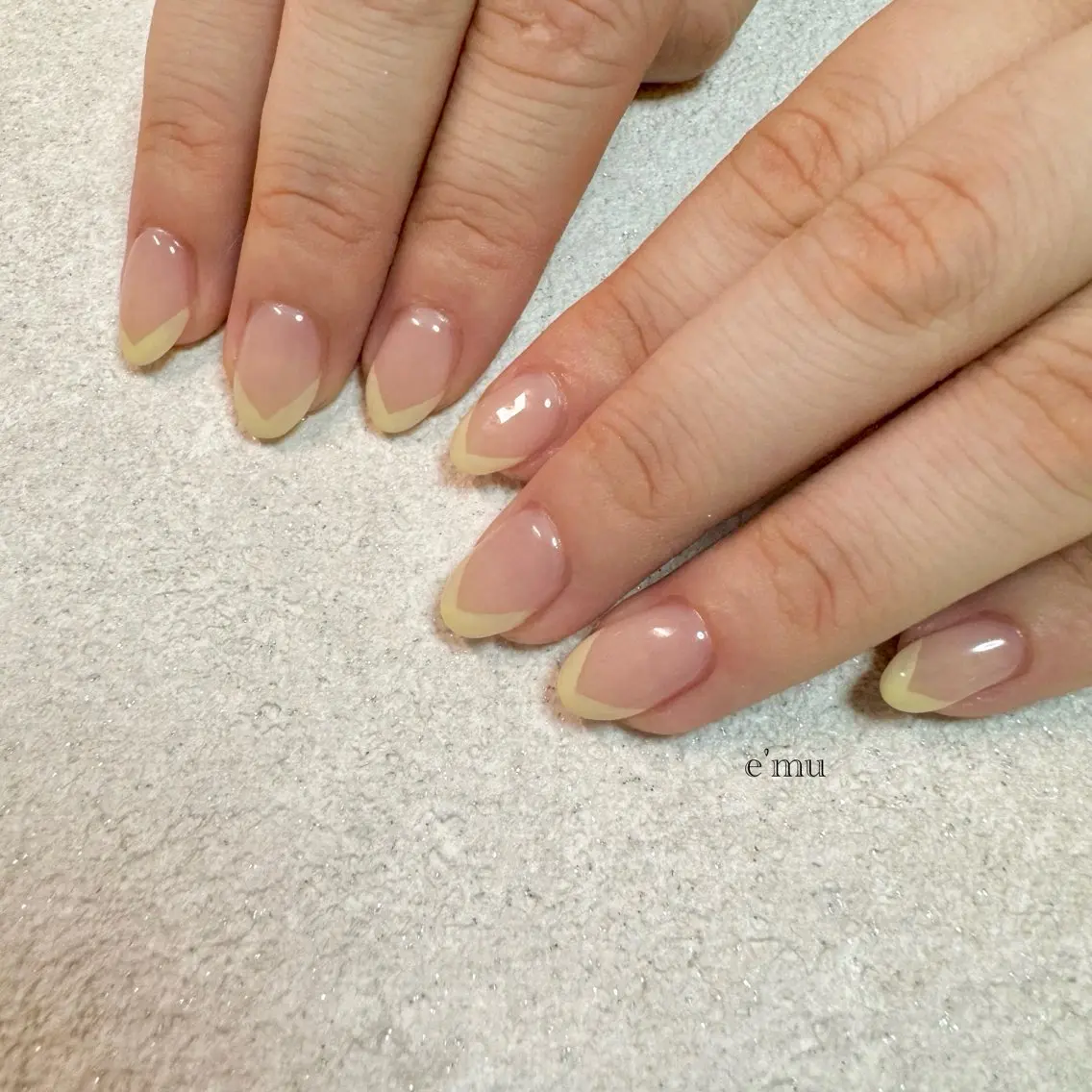 ネイル フレンチネイル ハンドネイル nail salon e'mu💐のネイルデザイン