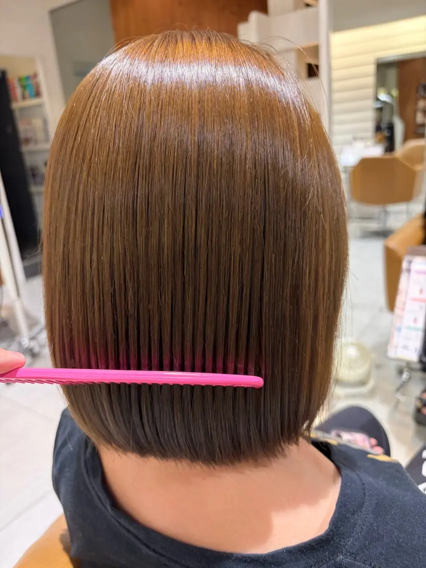 ミディアム カラー ミント 魚住 英弥のヘアスタイル