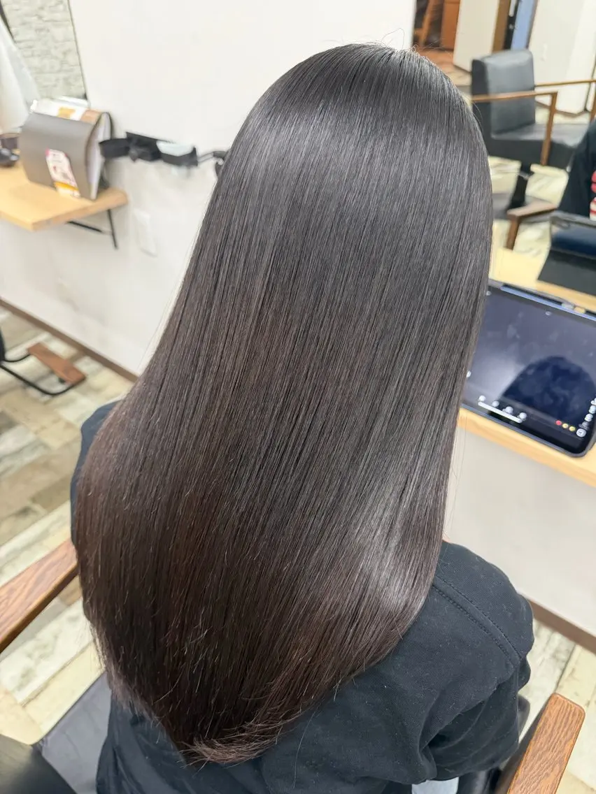 ロング トリートメント 髪質改善🪽 森川☜⁠ ☜⁠ のヘアスタイル