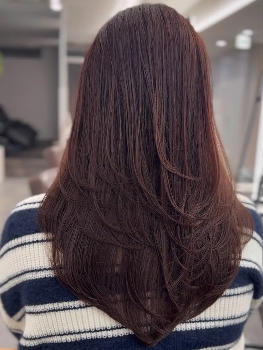 ロング カラー ハッシュカット ハイレイヤー 韓国風ヘア レイヤーカット ローレイヤー カット ヘアカラー トリートメント 骨格別小顔カット/ 顔周りカット/金井のヘアスタイル
