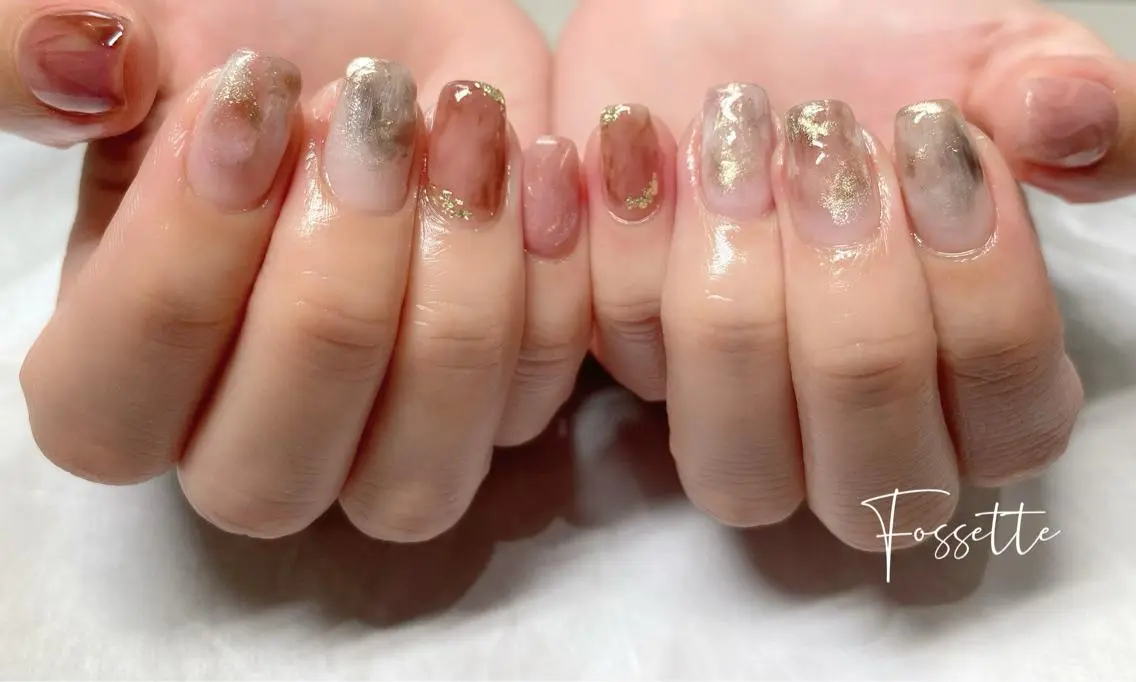 ネイル マグネットネイル ミラーネイル ニュアンスネイル ぷっくりネイル ハンドネイル nailsalon Fossetteのネイルデザイン