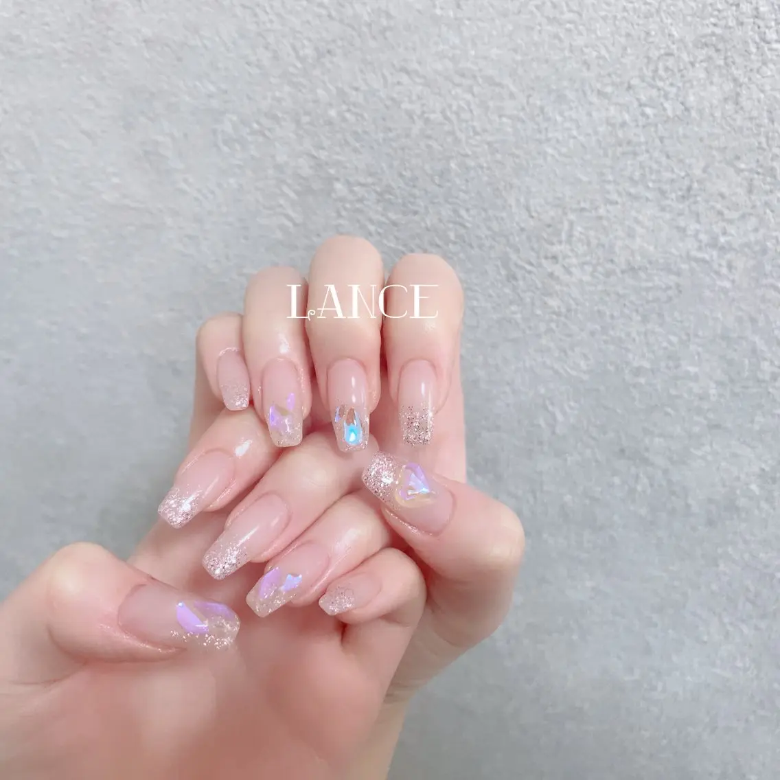 ネイル オーロラネイル フレンチネイル グラデーション キラキラネイル 韓国ネイル Lance nailのネイルデザイン