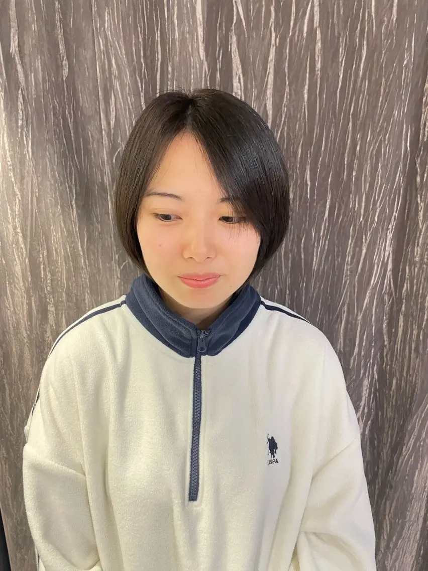 ショート カラー ベージュカラー ブリーチ オリーブベージュ men'scut募集 /艶カラー/上杉健太のヘアスタイル