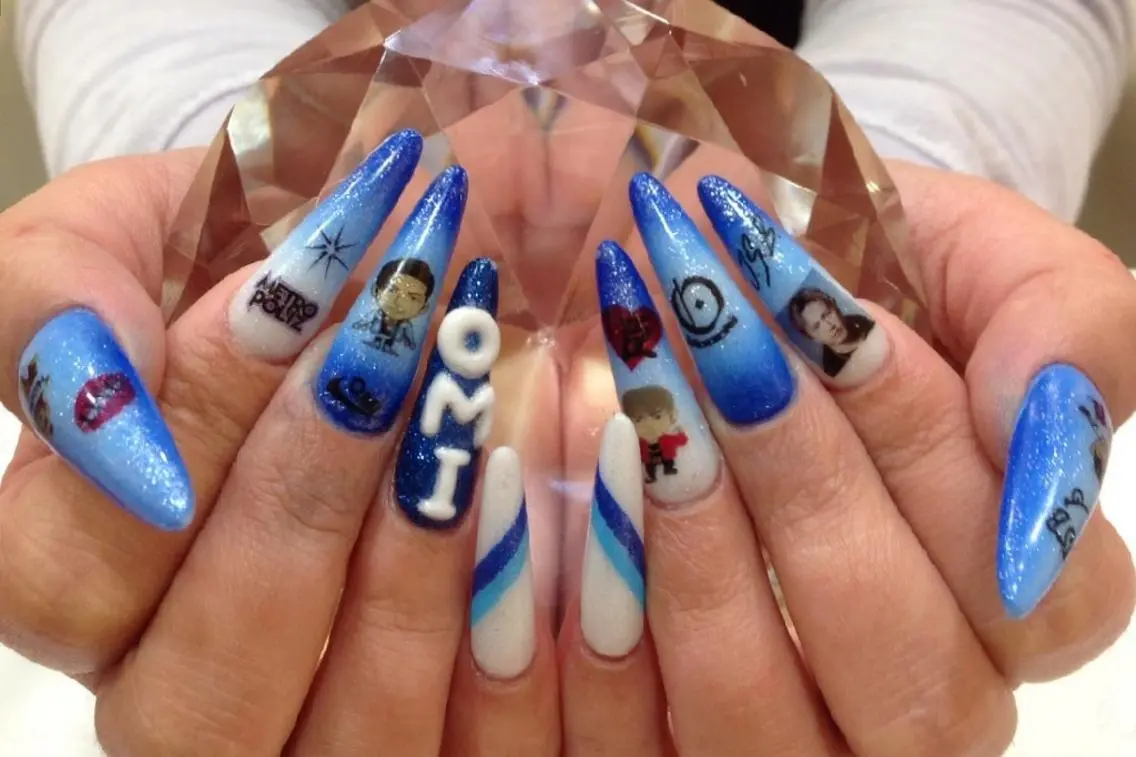 ネイル ロング スカルプネイル ･:*+.✳︎˚✧₊ MAKI NAILのネイルデザイン