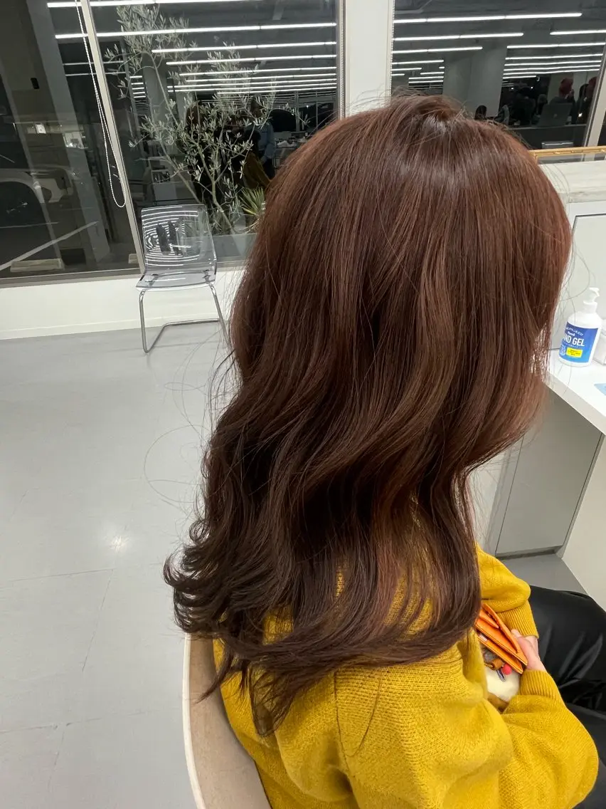 ロング カラー ブラウンカラー オレンジ オレンジブラウン 松村 友里圭のヘアスタイル