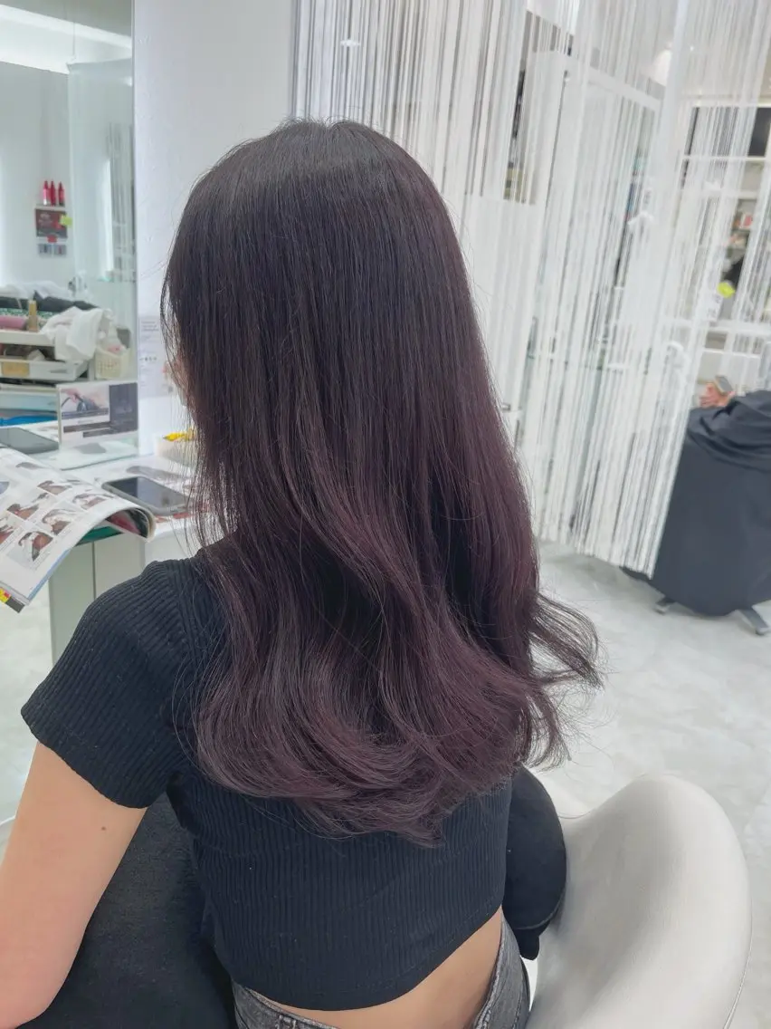 ロング カラー バイオレットカラー カット ヘアカラー 山森 大地のヘアスタイル