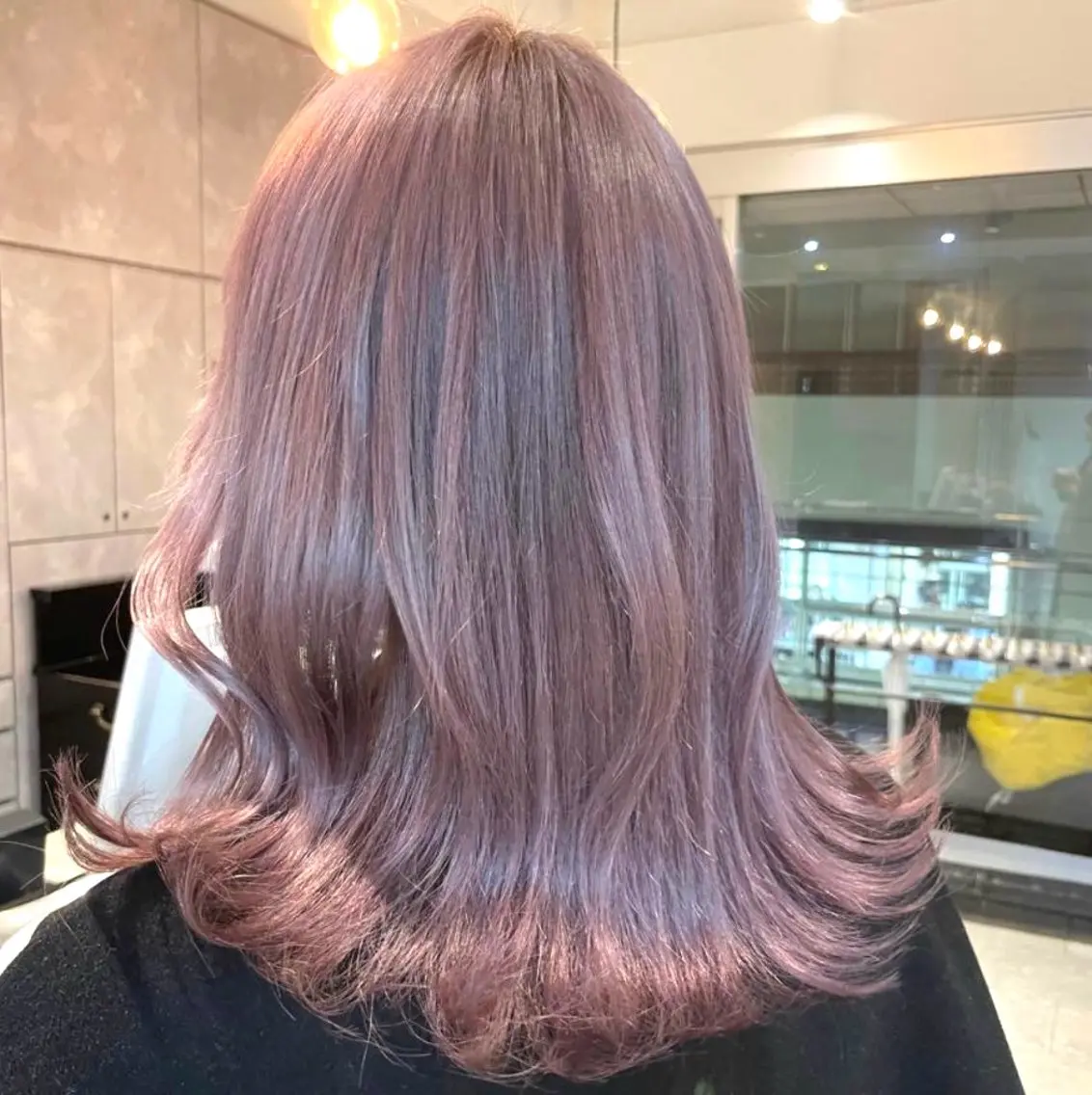 ミディアム カラー ヘアアレンジ 🎀ハイトーン・艶 カラー HANA🎀のヘアスタイル