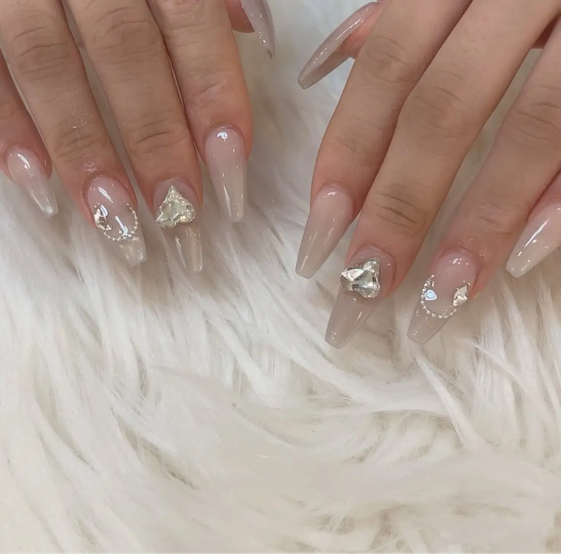 ネイル アートネイル オーロラネイル フレンチネイル ジェルネイル グラデーション ハンドネイル Ryu Nail NekoChanのネイルデザイン