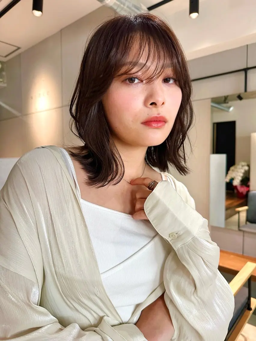 ショート カラー パーマ kazuki【顔周り ×レイヤーカット】のヘアスタイル