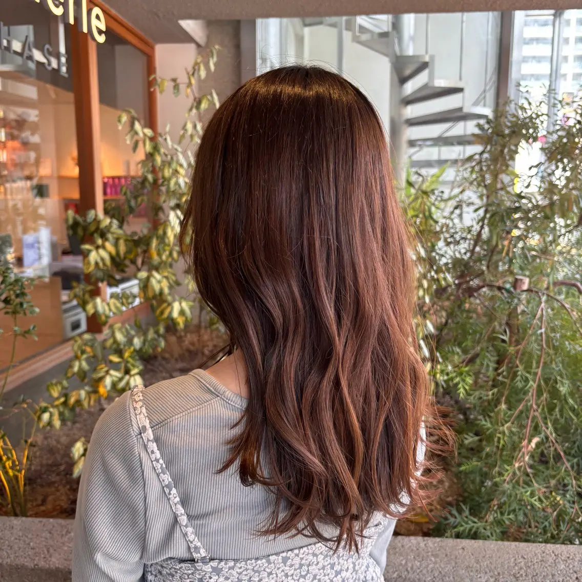 ロング カラー ブラウンカラー キャラメルブラウン トリートメント カット ヘアカラー 草津駅前/髪質改善 カラー/岩本遥加のヘアスタイル