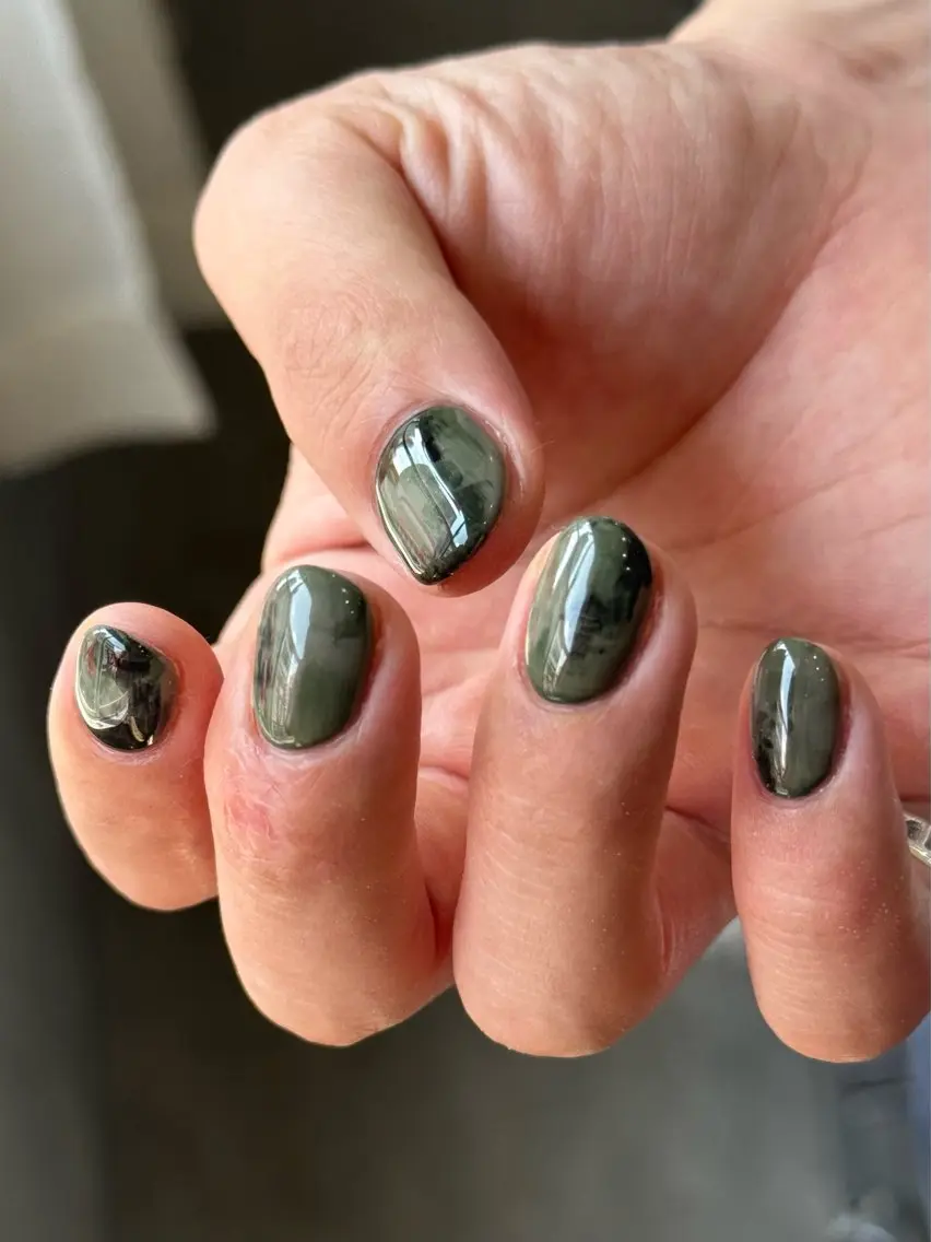 ネイル メンズネイル シンプルネイル ハンドネイル NARUMI  ︎︎のネイルデザイン