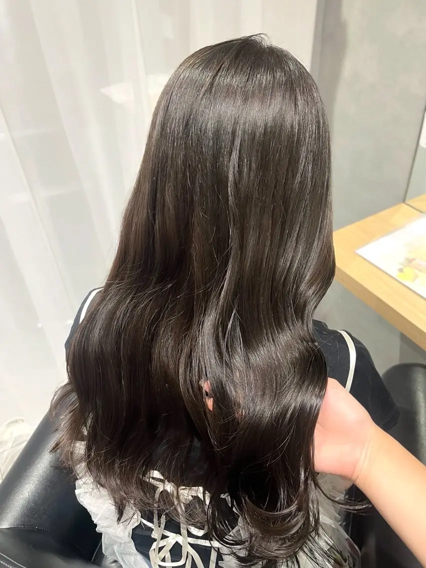 ロング カット ヘアカラー トリートメント 福本 梓のヘアスタイル