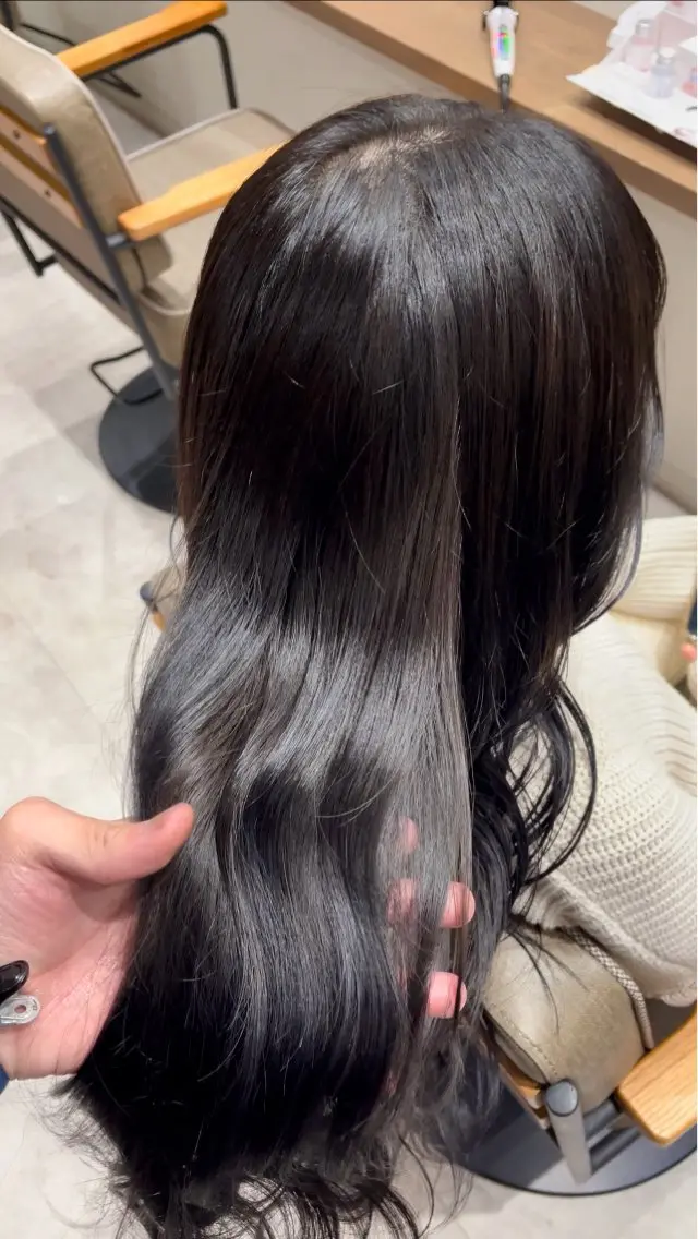 セミロング カット 朝5分でキマる艶髪 ／ヤマダのヘアスタイル