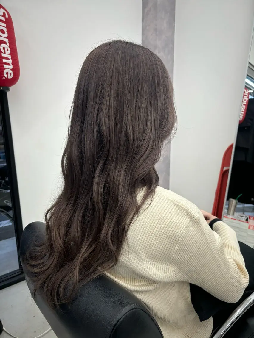 カラー カット ヘアカラー トリートメント MEMENTO YUZUのヘアスタイル
