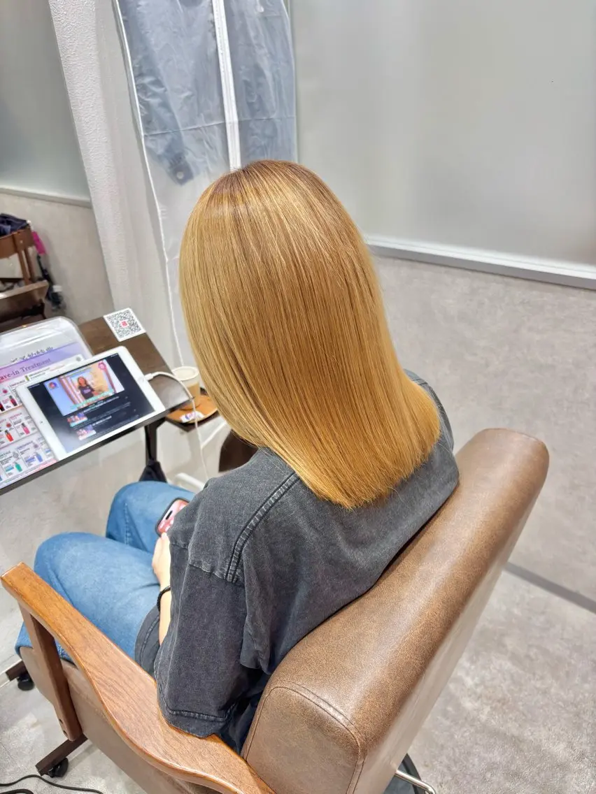 ミディアム 久保田康雅 辻堂 髪質改善×縮毛矯正のヘアスタイル