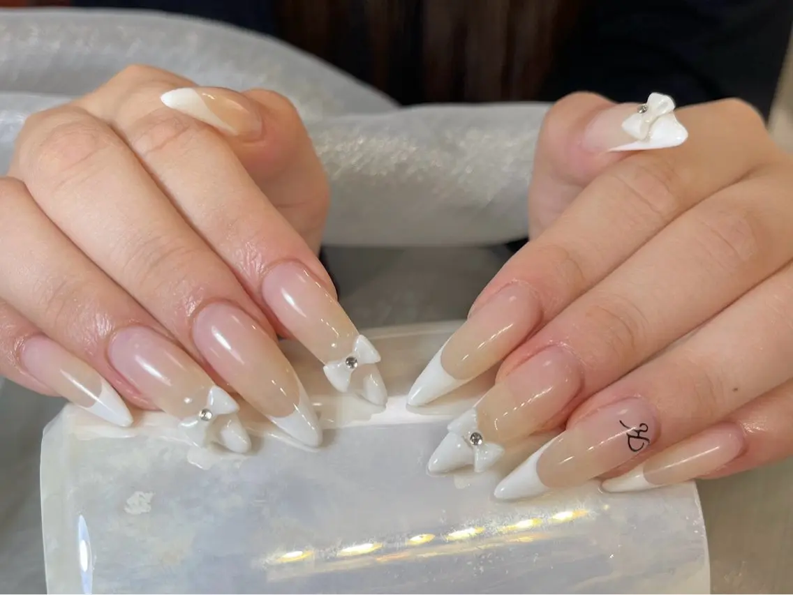 ネイル ハンドネイル mochi nailsのネイルデザイン
