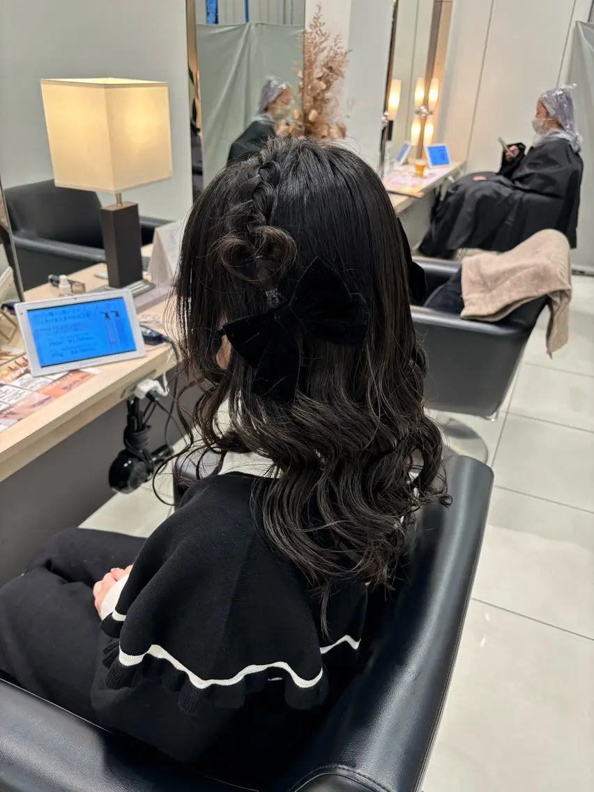 ロング 🩰 艶髪美髪 shiori🫧のヘアスタイル