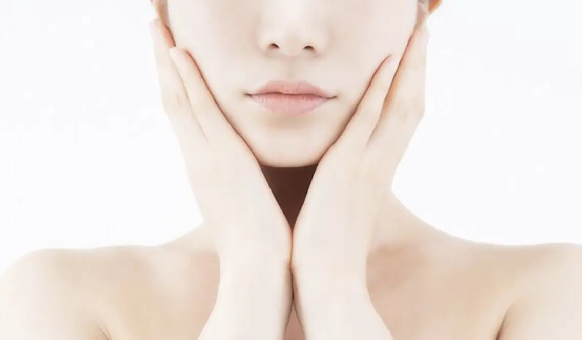 全顔WAX脱毛(鎮静フェイスパック付)の写真