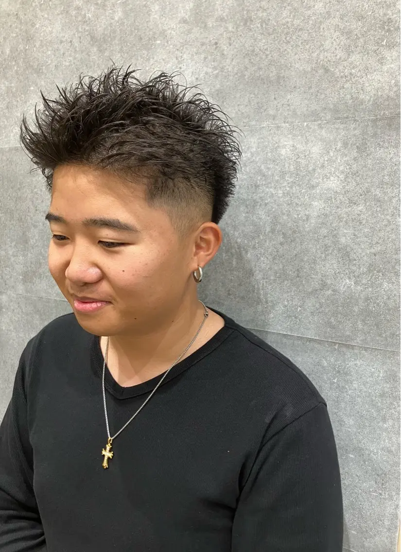 メンズ 刈り上げ 吉田 健吏のヘアスタイル
