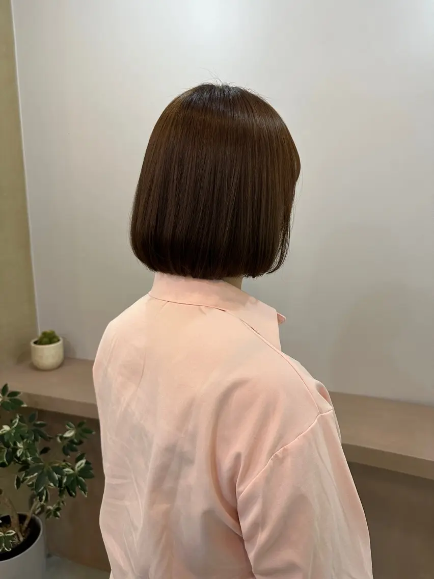 ショート 縮毛矯正 カット 縮毛矯正 トリートメント 艶髪/ブリーチなし Wカラー🌺yuiのヘアスタイル